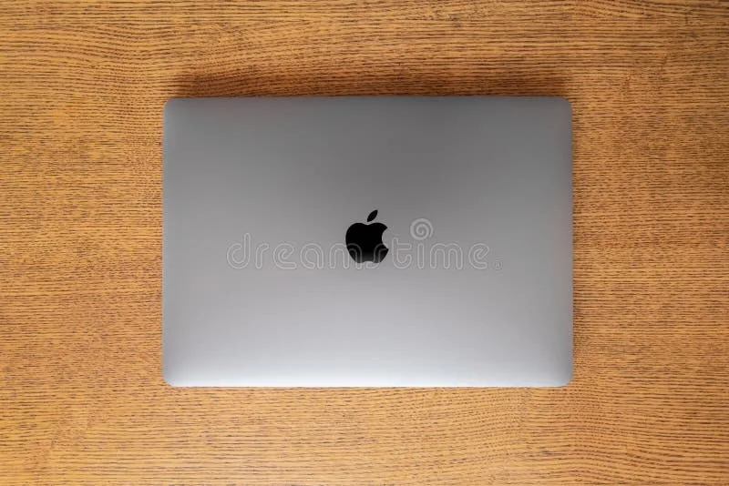 Apple Silicon MacBook Pro closed on desk